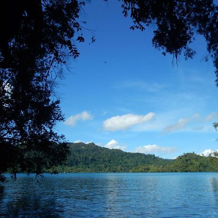 Raja Ampat Blue Sea Villa Besir Dış mekan fotoğraf