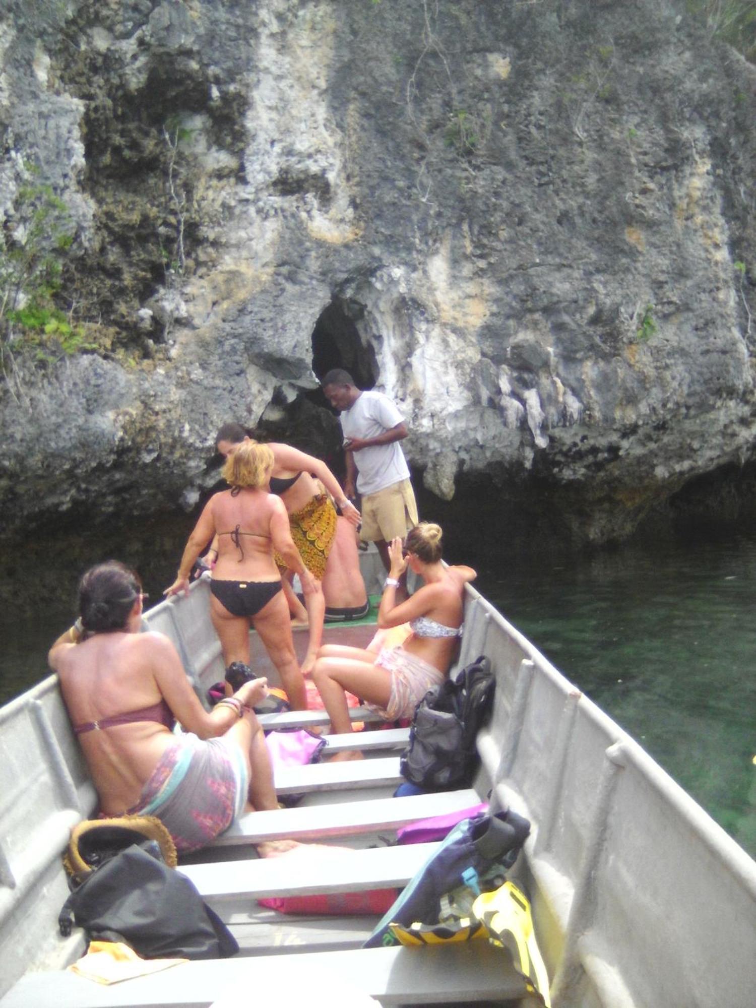 Raja Ampat Blue Sea Villa Besir Dış mekan fotoğraf