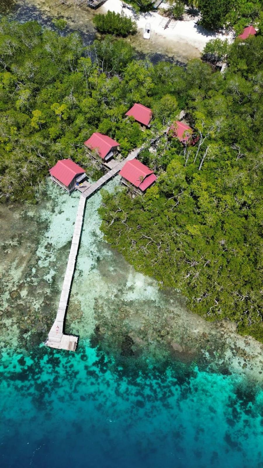 Raja Ampat Blue Sea Villa Besir Dış mekan fotoğraf