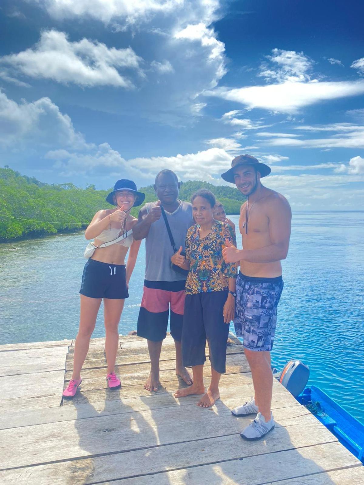 Raja Ampat Blue Sea Villa Besir Dış mekan fotoğraf